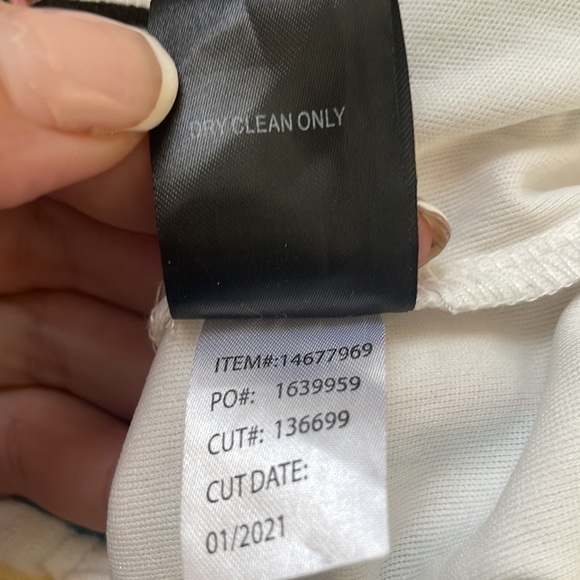 Torrid Multi Stripe Off-Shoulder cropped Gauze Top size large crop top - Picture 10 of 10